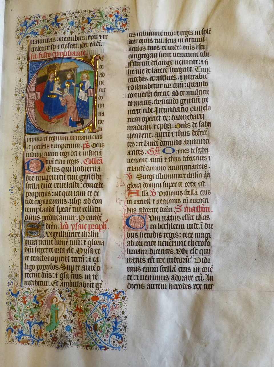 Page d’un manuscrit médiéval enluminé conservé à Bruges